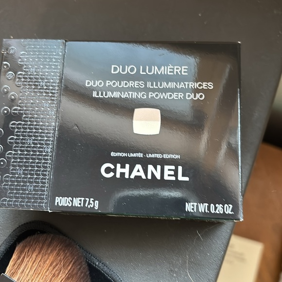 CHANEL Dou Pouders Illuminatrices illuminating powder duo - Picture 2 of 4